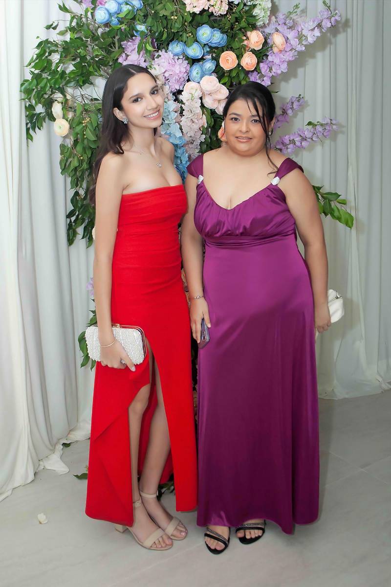 Susana Valladares y Diana Pineda