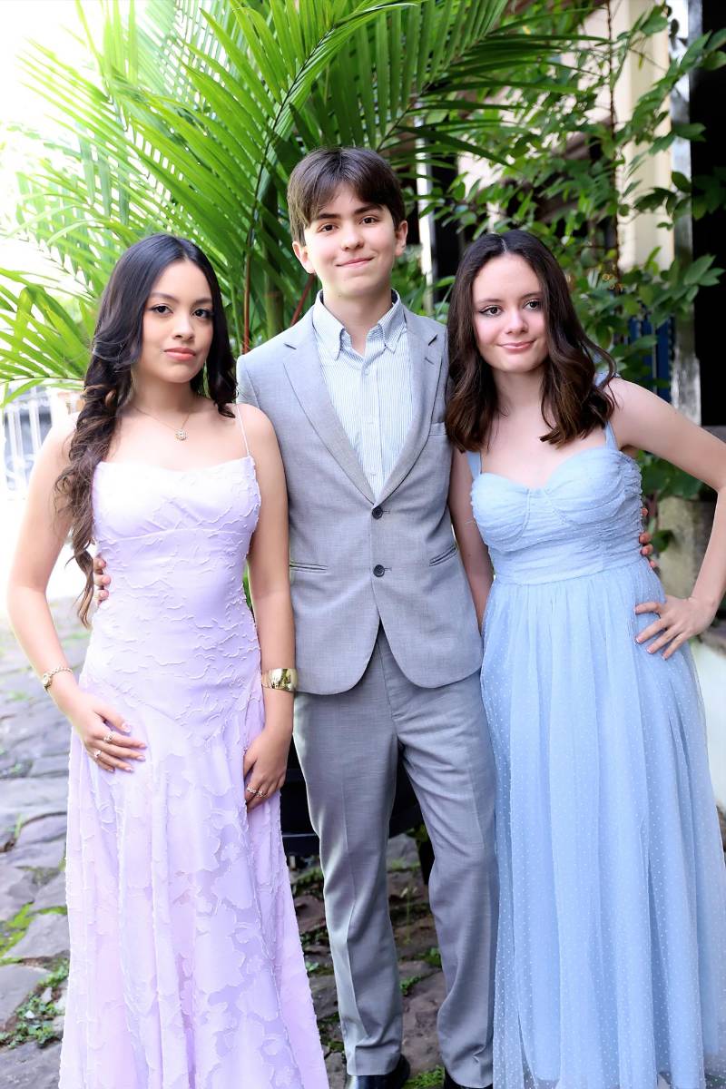 Ana Moncada, Gabriel Zúniga y Samantha Zepeda.