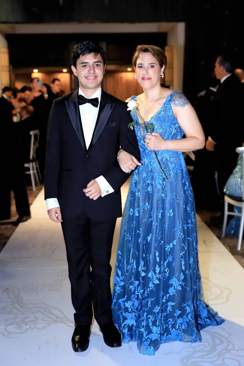 Ricardo Mazariegos y Stefania Pizzati.