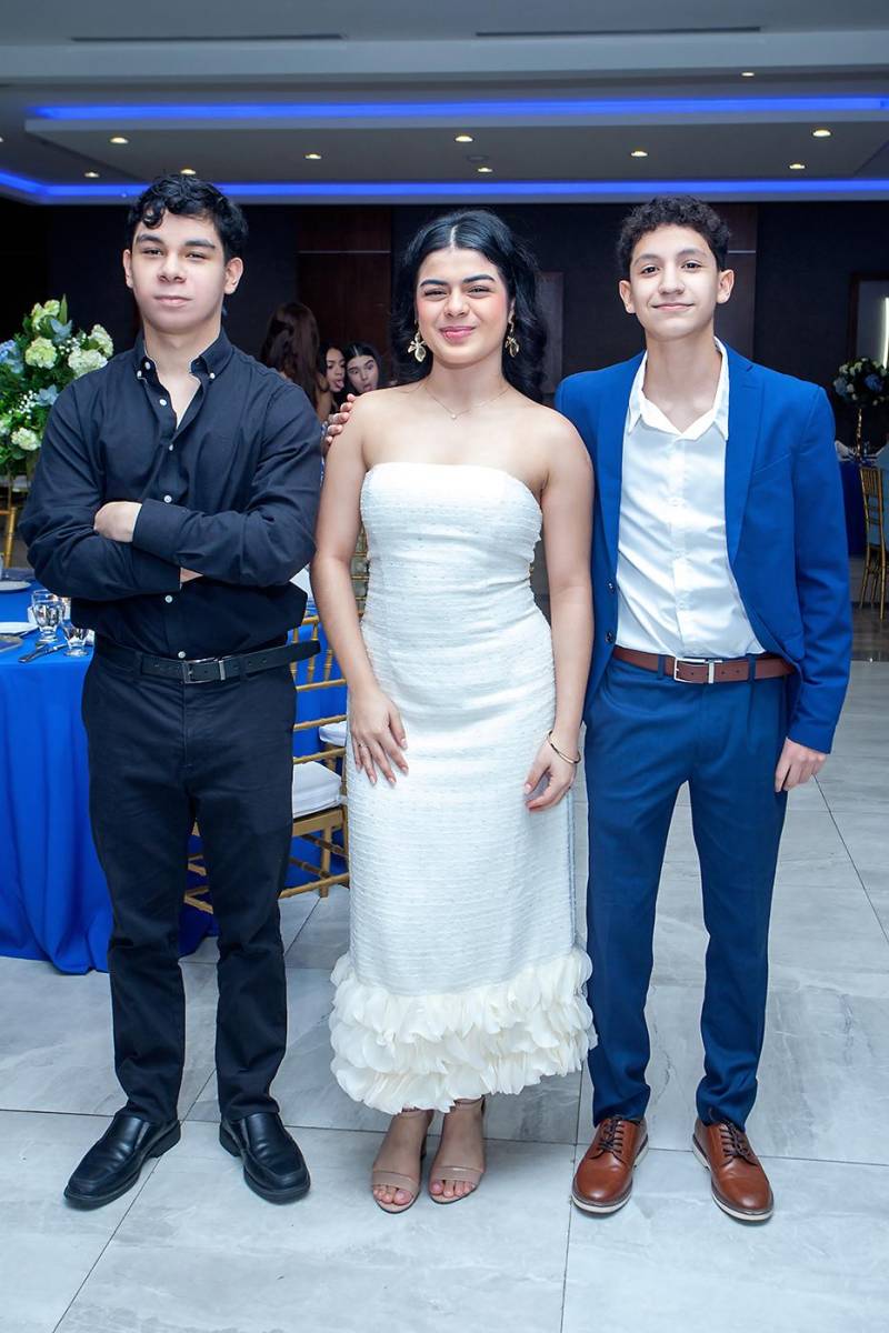 Héctor García, María Hernández y José Cabrera
