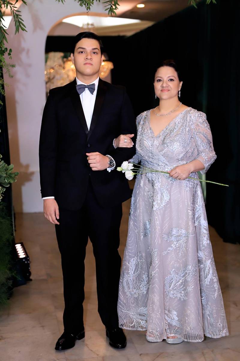Leonardo y Marialorena Deras.
