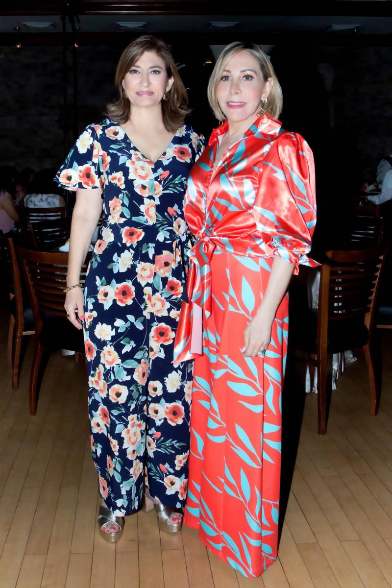 Yadira Andonie y Ivonne Mourra.
