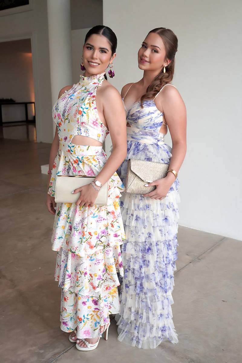 Mía Sierra y Madeline Molina. Mía Sierra y Madeline Molina.