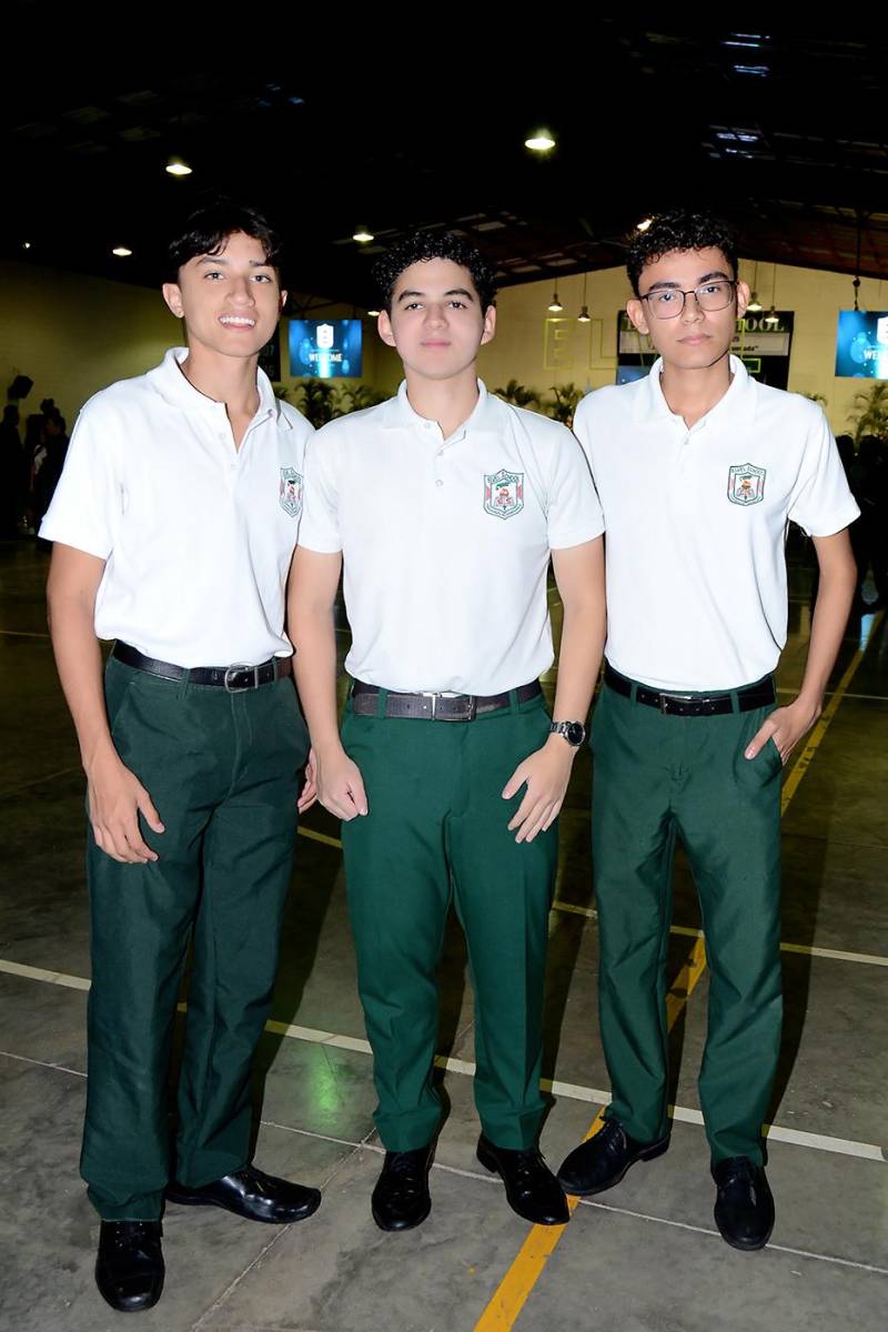 Graduación de la clase 2025 de Elvel School