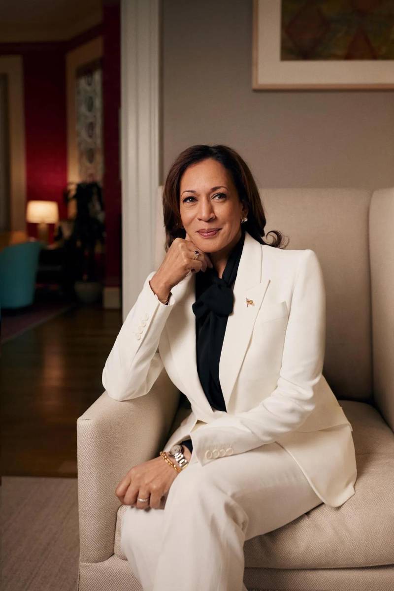 En un momento crucial para la historia de Estados Unidos, la figura de Kamala Harris emerge como un símbolo de cambio. Primera mujer de ascendencia afroamericana y asiática en ser elegida como vicepresidencia en 2020, ahora se presenta como candidata a la presidencia para el partido democrático, reemplazando a Joe Biden. Aquí te presentamos todo lo que debes saber sobre Kamala Harris.