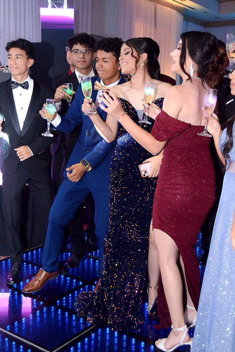 Sf Prom Fiesta de la prom 2024 de San Francisco del Sales School
