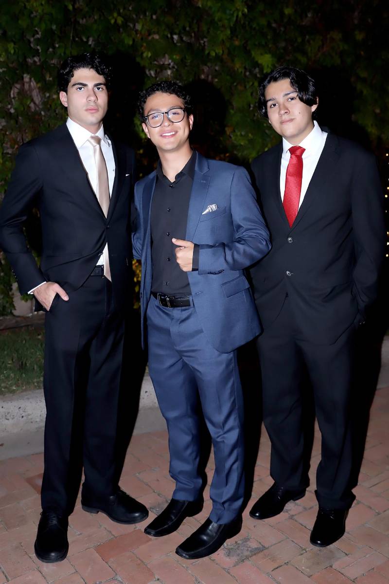 Carlos Flores, Felipe Bandes y José Enrique Ramírez.