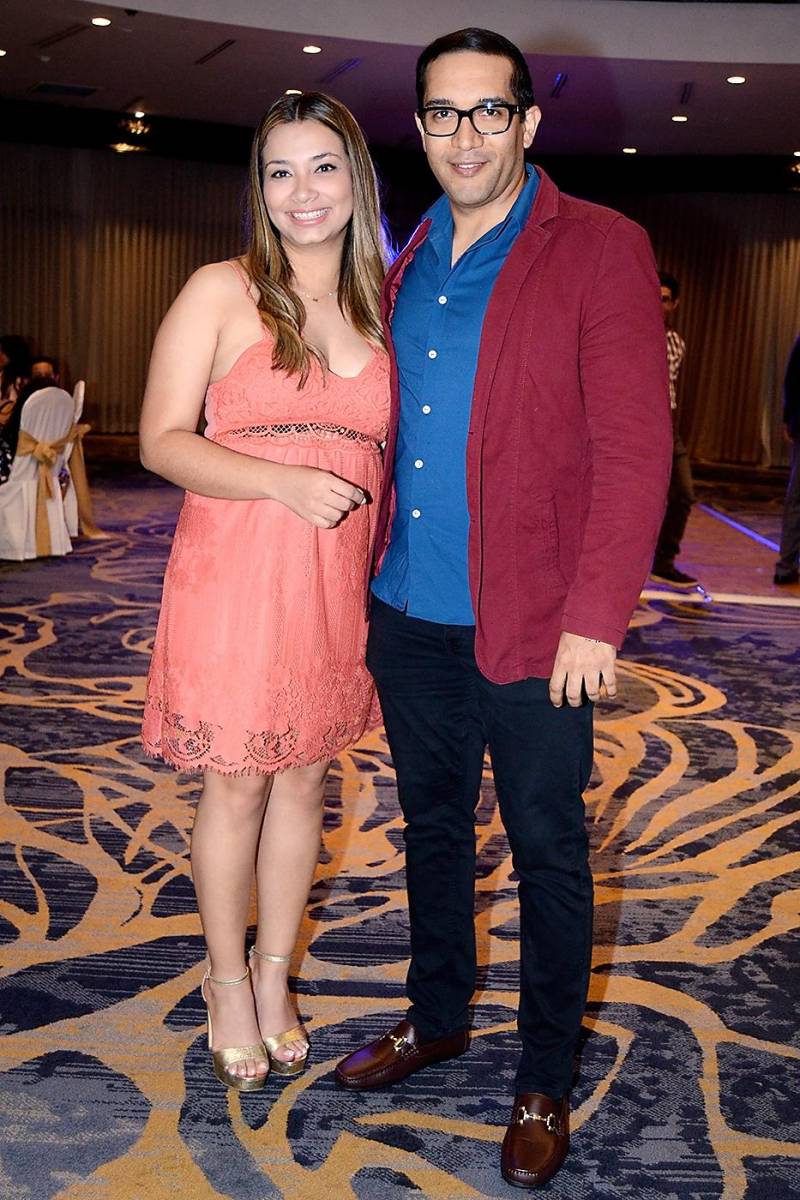 Melany Flores y Nasry Siwady.