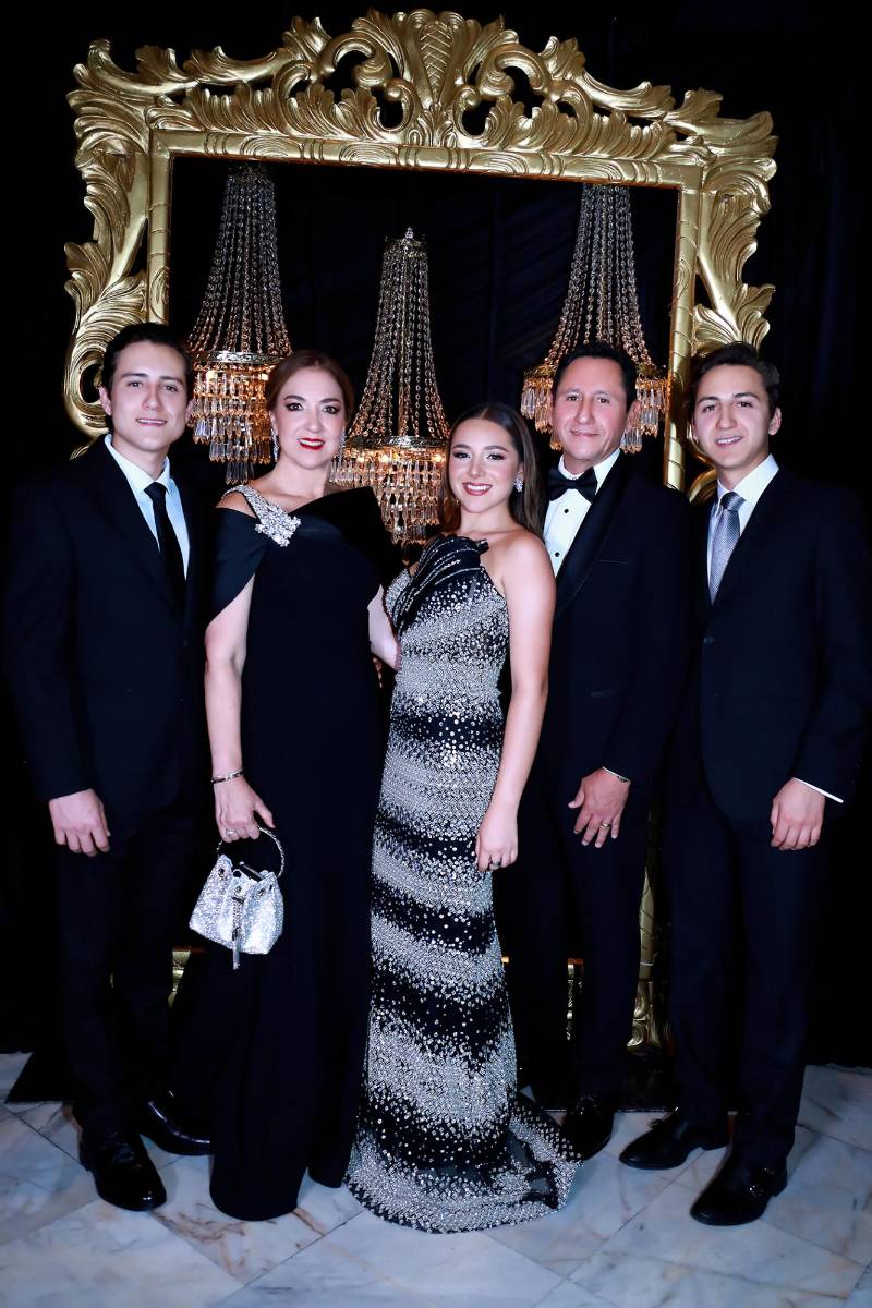 Fiesta de la Prom Del Campo School