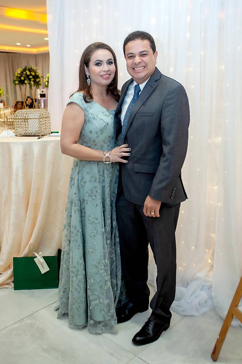 Cinthia y Edward Bardales.