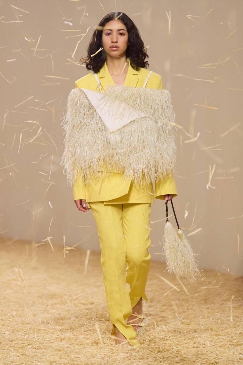 Jacquemus presenta su colección Primavera-Verano 2023: “Le Raphia”