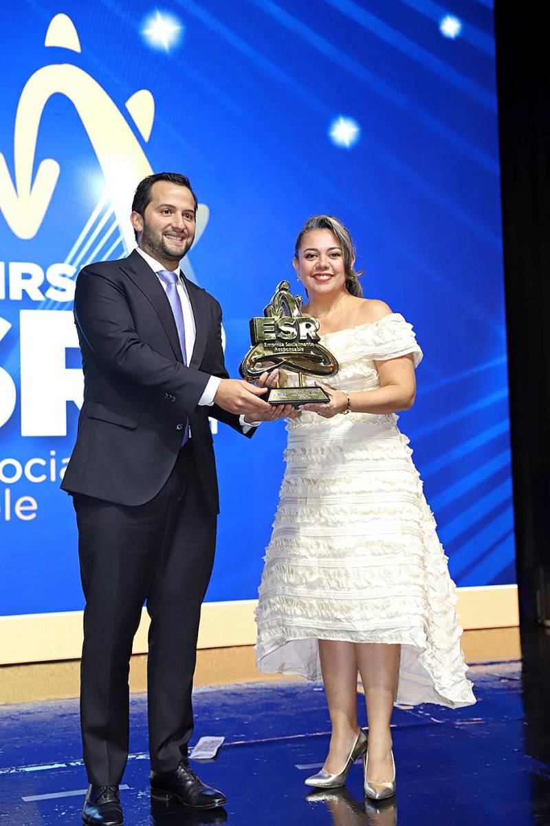 FUNDAHRSE premia a empresas socialmente responsables