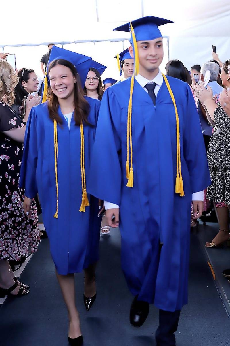 Angeli Carbajal y Arnold Sabillón