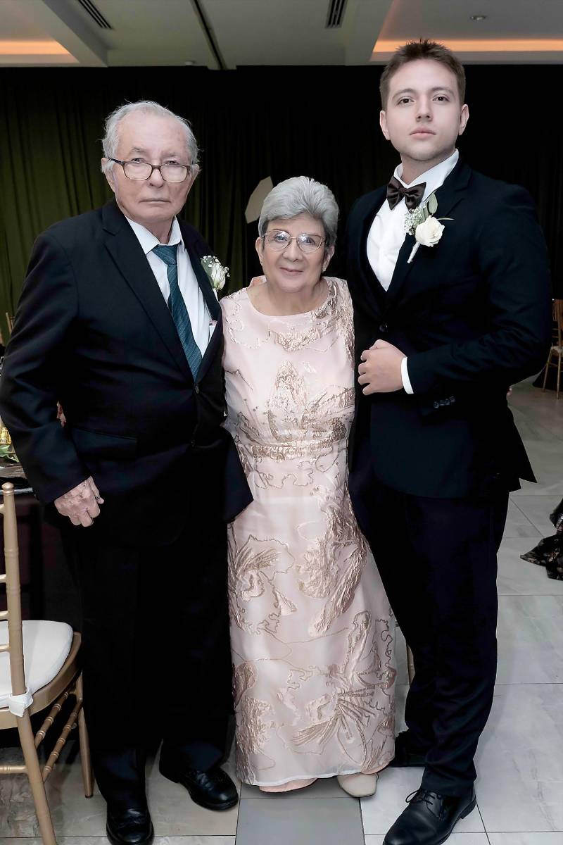 Asi fue la boda de Miltón Barrieri y Raquel Manzanares