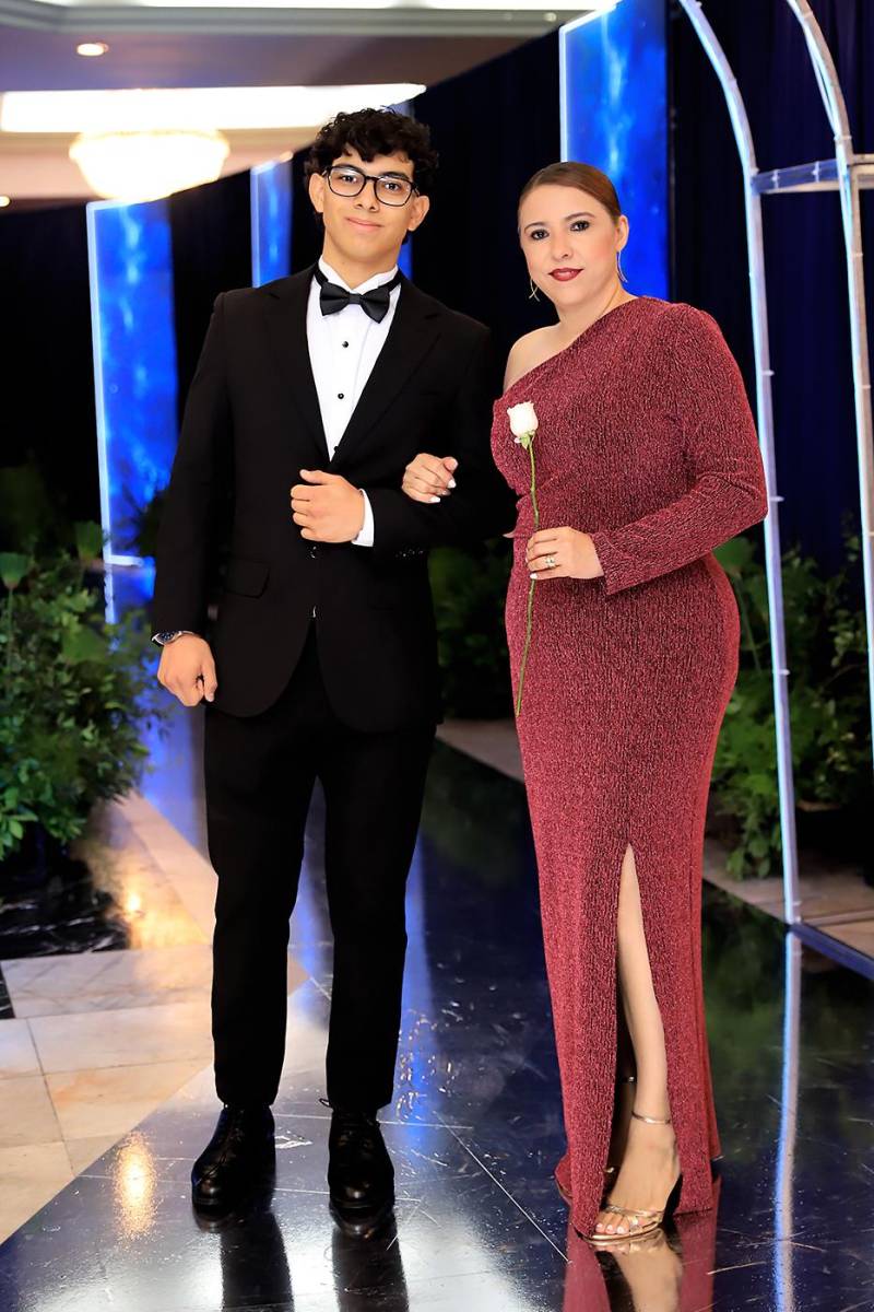 Héctor Duarte y Bessy Fonseca.