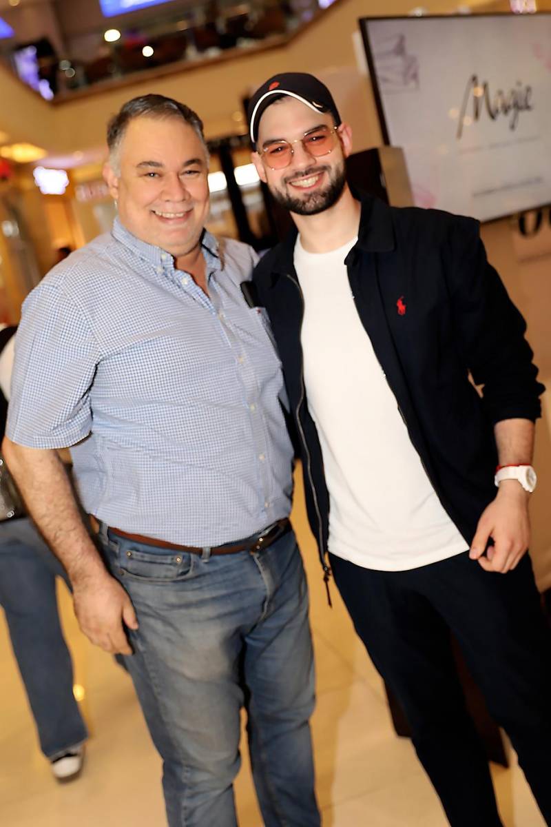 Multiplaza y Revista Estilo Presentaron Book n’ Booze 2025