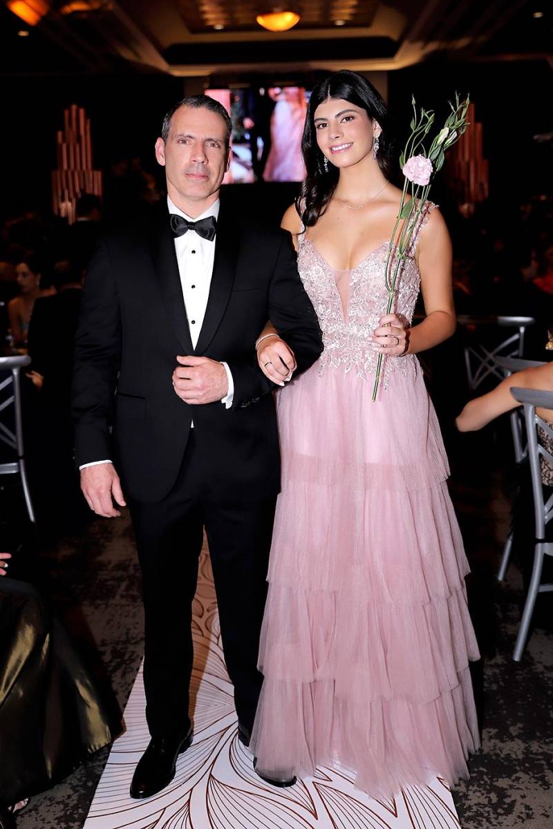 Juan y Camila Hirsch.