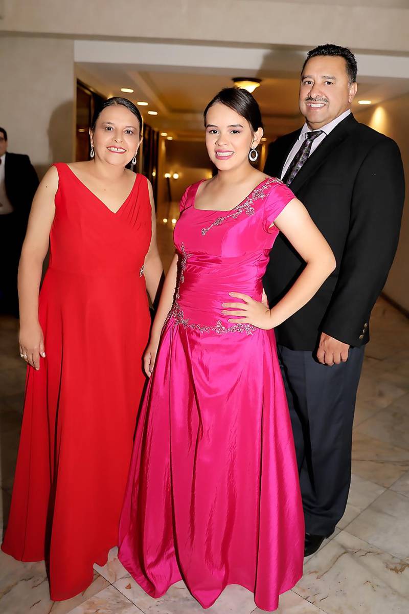 Así se vivió la PROM NIGHT 2023 de la Mayan School