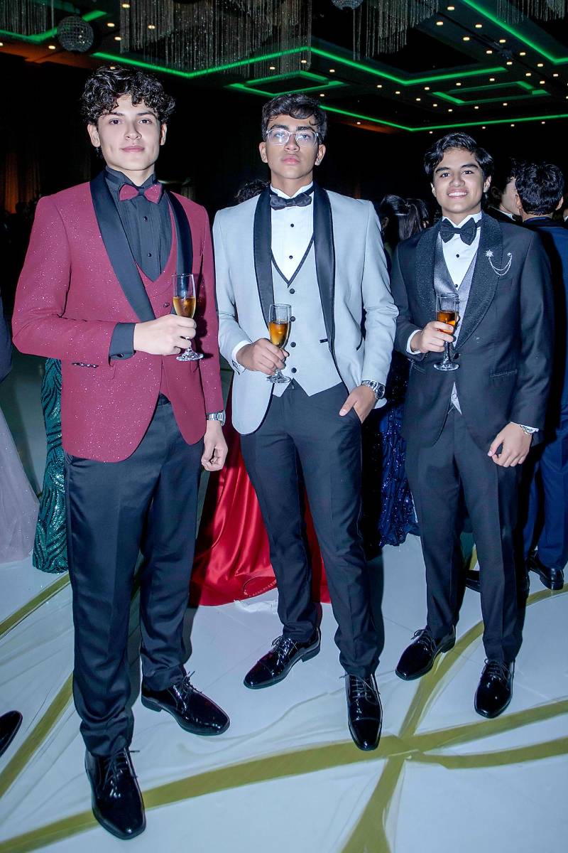 Josué Menéndez, Olvín Fernández y Stefano Pazzetti. 