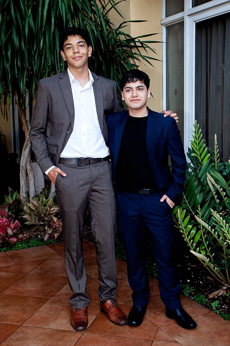 Piero Nuñez y Elder Salvador