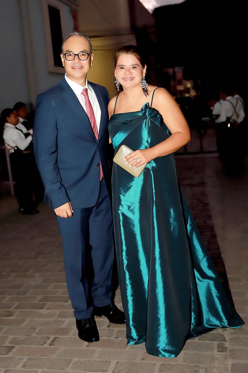 Luis y Carolina Maradiaga