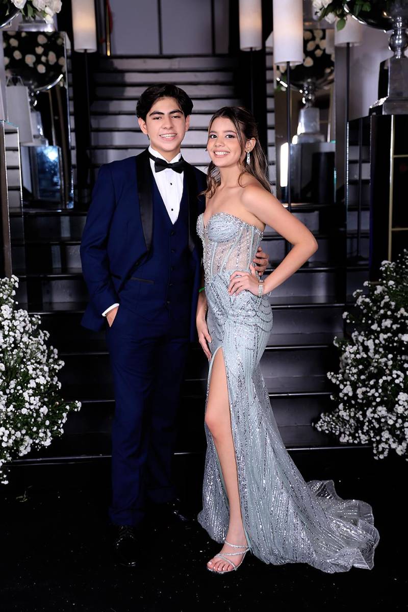 Invitados a la Prom 2025 de Elvel School