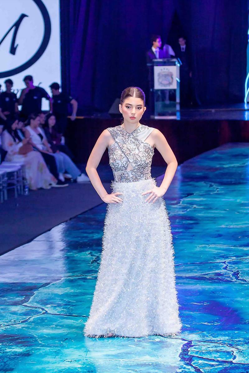 Senior Fashion Show 2026 de la Escuela Internacional Sampedrana, parte 3