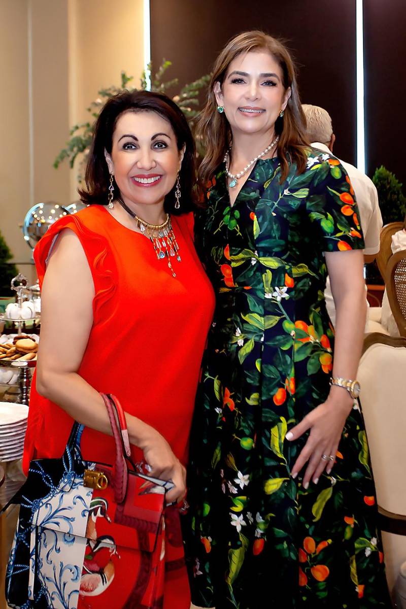 Carolina Canahuati y Ruth Marie Sabillón.