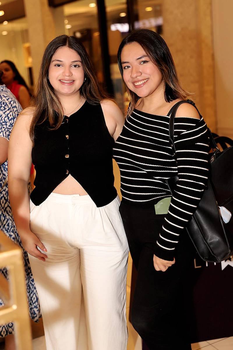 Multiplaza y Revista Estilo Presentaron Book n’ Booze 2025