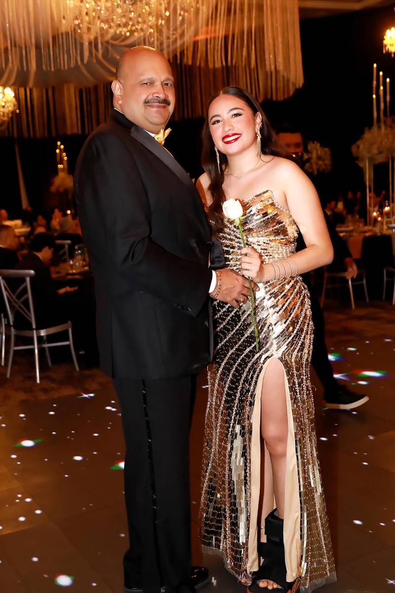 Abby Castillo y su padre Félix Castillo. 