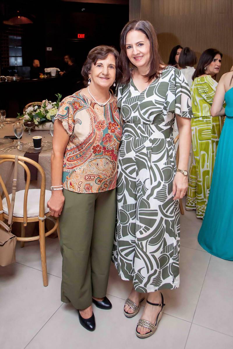 Teresa Jaar y Susy Jeer.