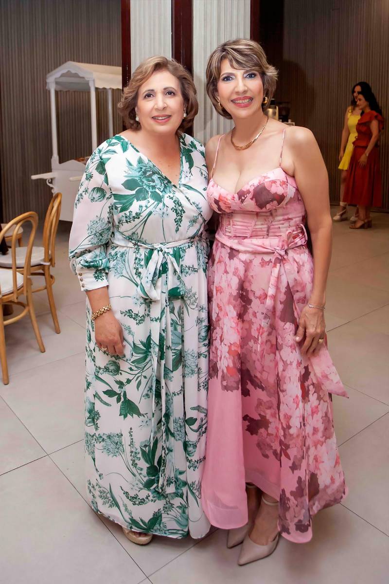 Guadalupe Hasfura y Lilian Jaar.