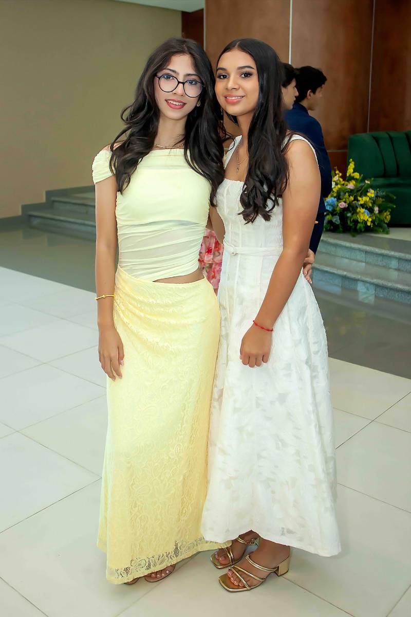  Ivanna Cárdenas y Grace Carranza.