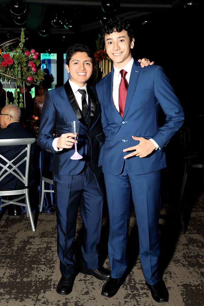 Fiesta de la prom 2025 de Dowal School