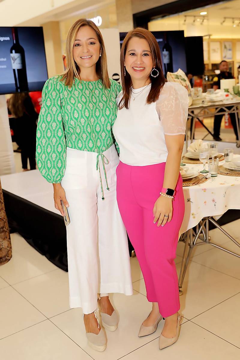 Anamaria Dieckmann y Lila Fúnez.