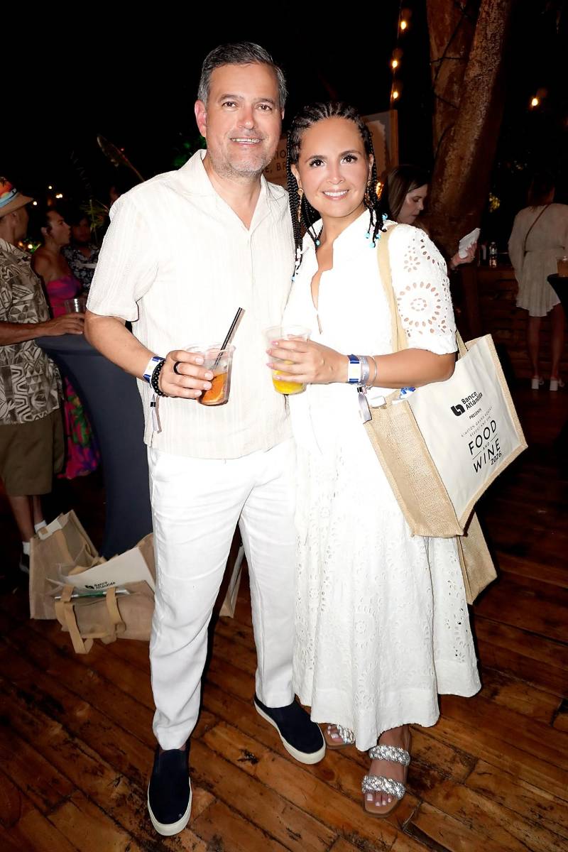 Luis Ramírez y Mirna Midence.