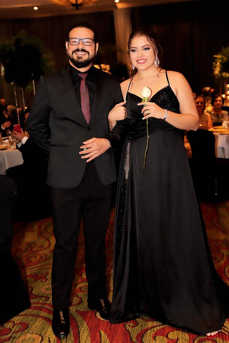José Sierra con su hija Isabella 