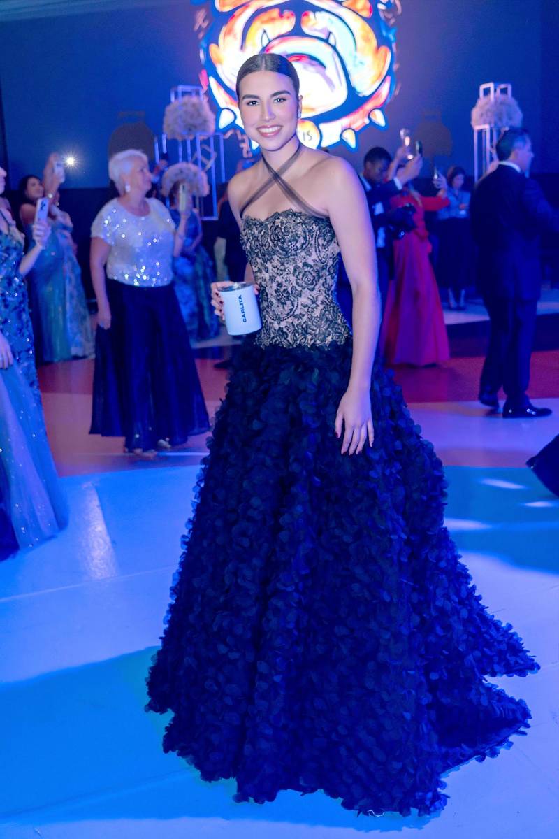 Looks de la gala de graduación de la Escuela Internacional Sampedrana 2026