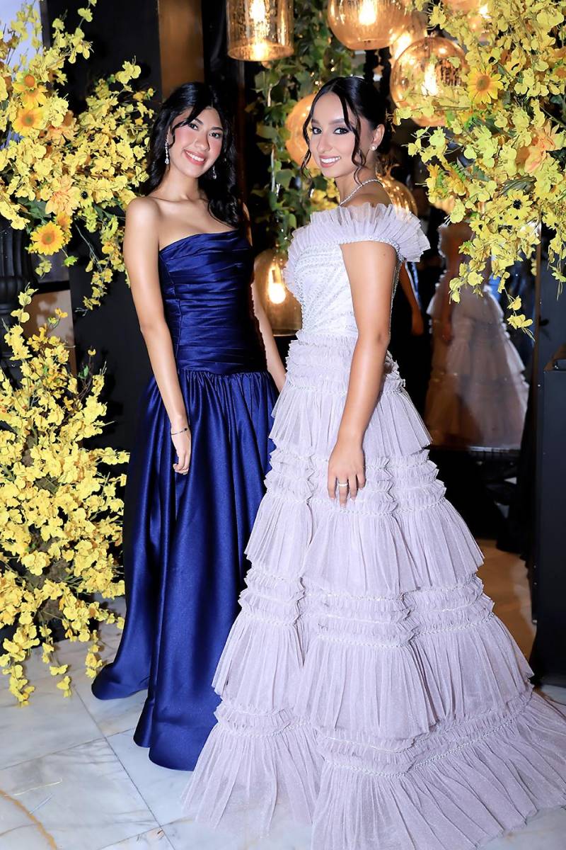 Fiesta de la prom 2025 de DelCampo School