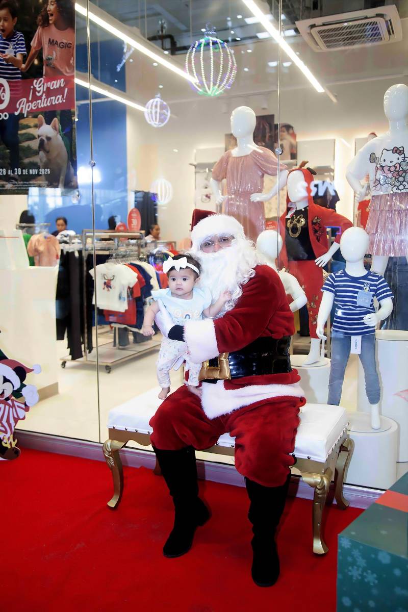 Así fue la tarde “Tómate una foto con Santa” de St. Jacks