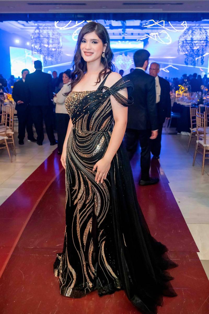 Looks de la gala de graduación de la Escuela Internacional Sampedrana 2026