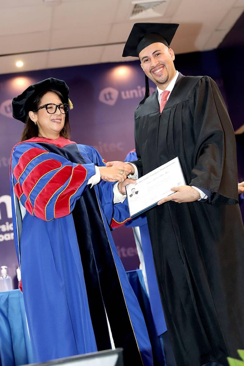 Graduaciones de Pregrado de UNITEC TGU 2025