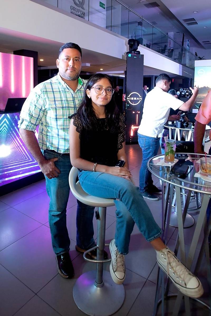 Mario y Esly Gómez.
