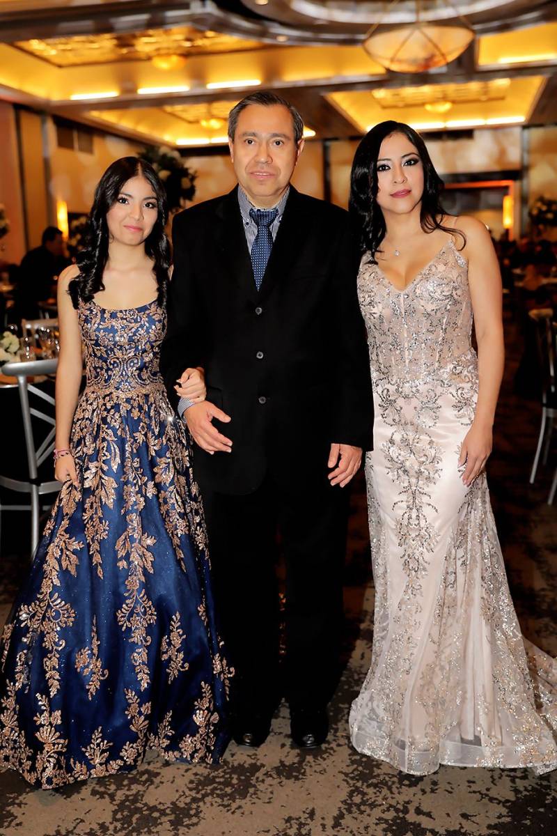 Fátima Ardón y Claudia Flores.