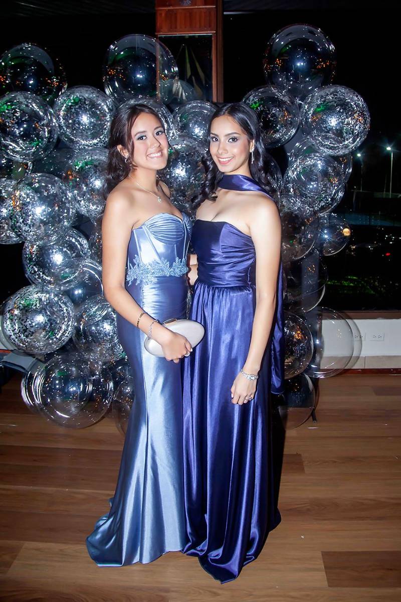 Natalia Sandoval y Karla Mejía.