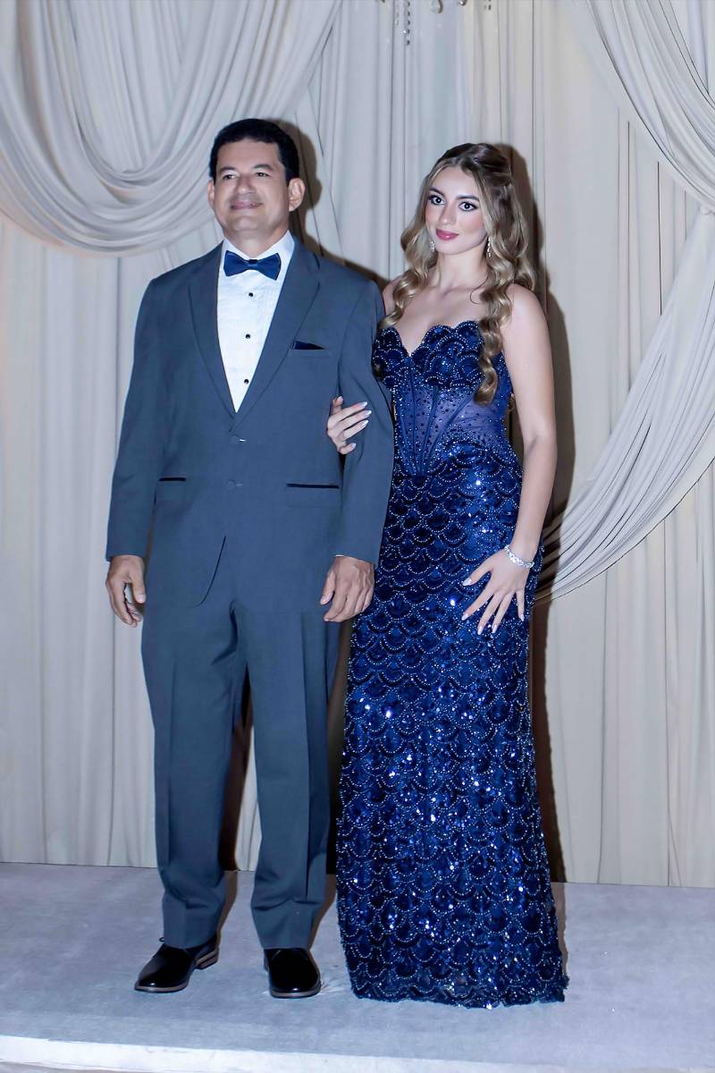 Desfile padres e hijos de la prom 2026 de Happy Days &amp; Freedom Institute