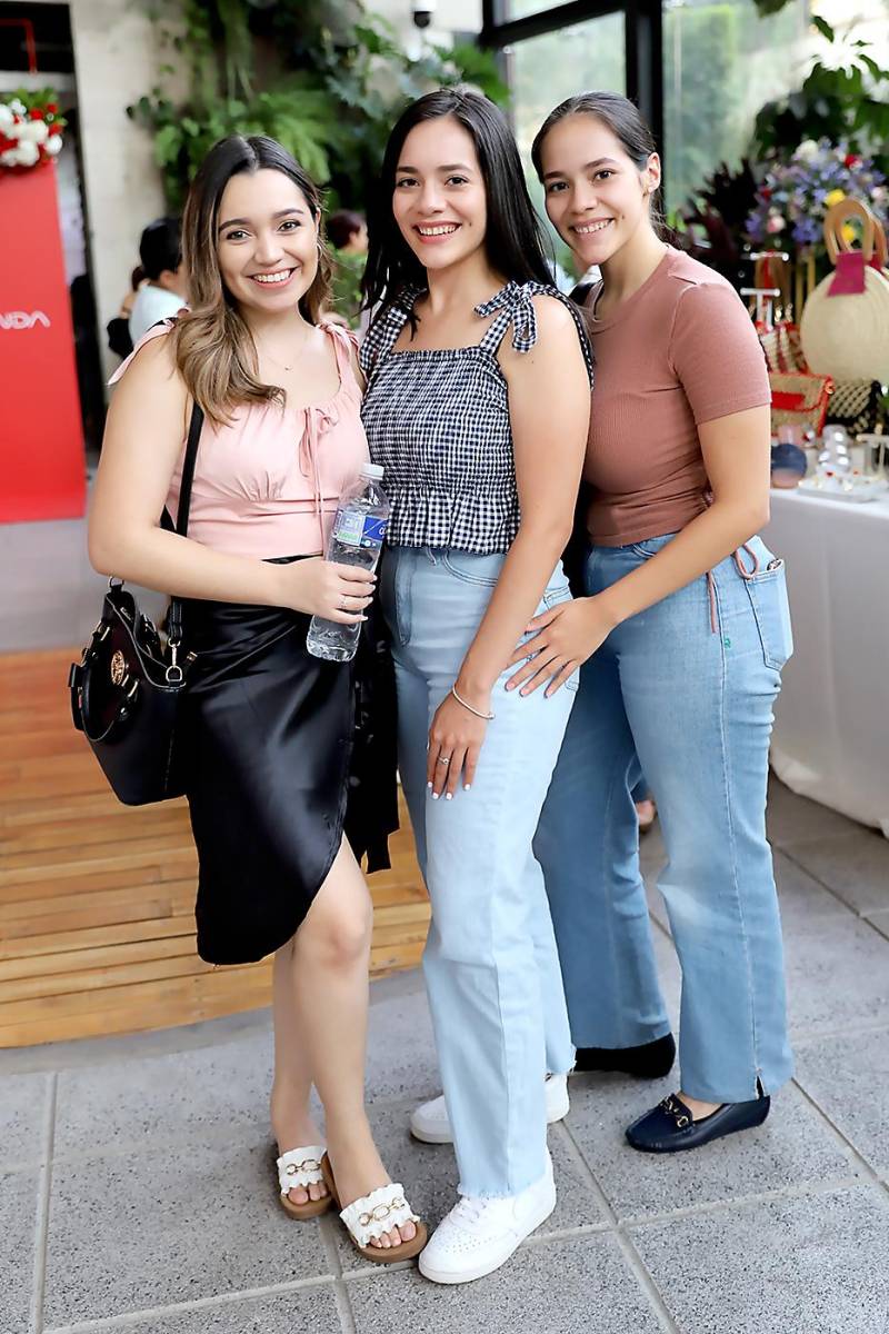 Todas las imágenes del Mother’s Day Pop Up Shop Tegucigalpa