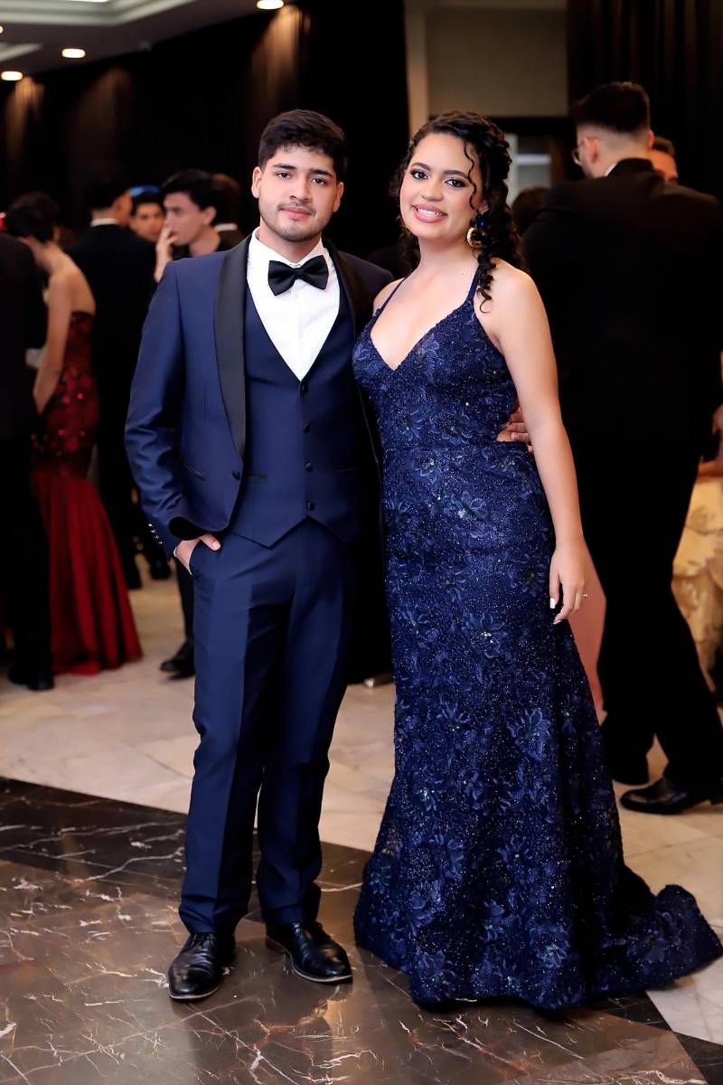 Fiesta de la prom 2025 del Instituto San José del Carmen