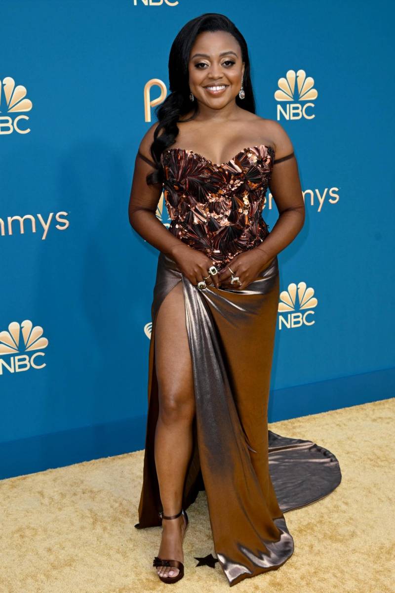 Quinta Brunson en Dolce &amp; Gabbana.