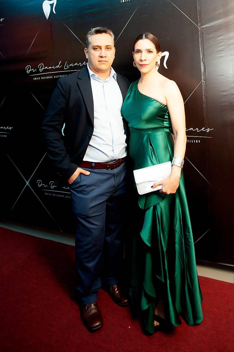 Carlos Cabrera y Mónica Suazo.